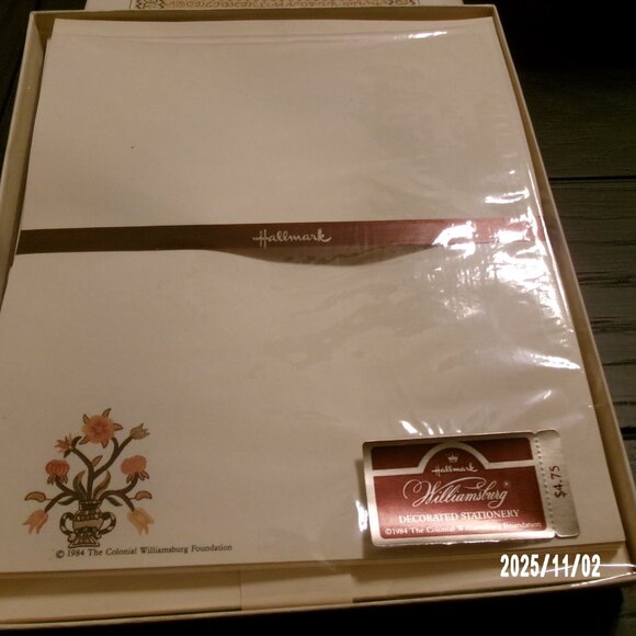 Vintage NOS boxed HALLMARK 1984 Stationery Colonial Williamsburg Collection 1984 - Picture 3 of 7